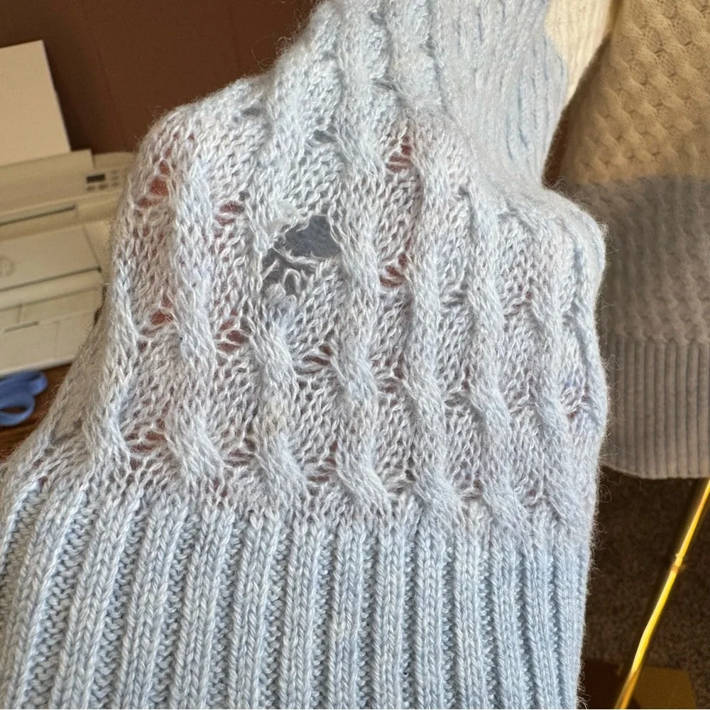 NWT Brodie Ombre 100% Cashmere Sweater (FLAW) - Picture 10 of 10